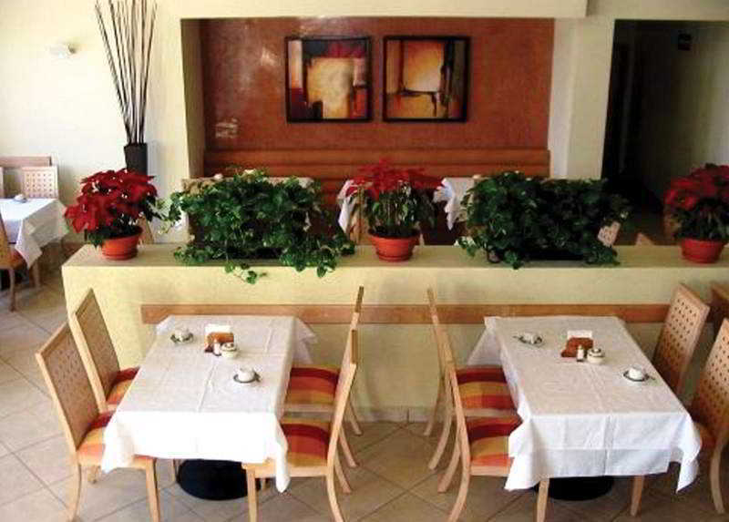 Hotel Plaza Las Quintas エルモシヨ エクステリア 写真